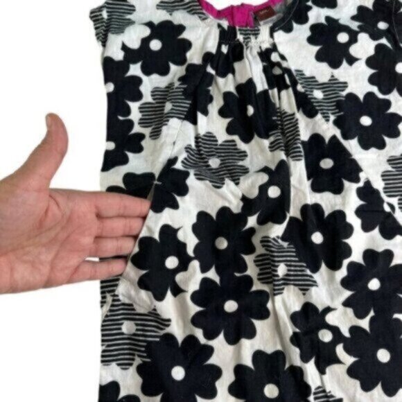 Tea Collection | Black & White Flower Toddler Girl Shift Dress Size 4T - Picture 3 of 7